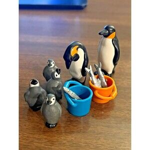 PLAYMOBIL Penguin family + buckets of fish, city life zoo animals set, 11 pieces